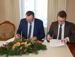 Újabb együttműködési szerződést írt alá a PKE