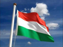 Ünnepi Rajz- és Esszépályázat a magyar zászló és címer megünneplésére